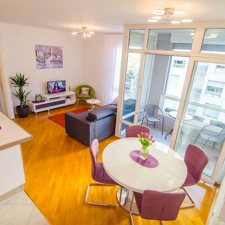 Split Apartment Sinisa מראה חיצוני תמונה