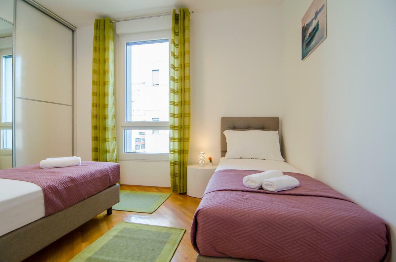Split Apartment Sinisa מראה חיצוני תמונה