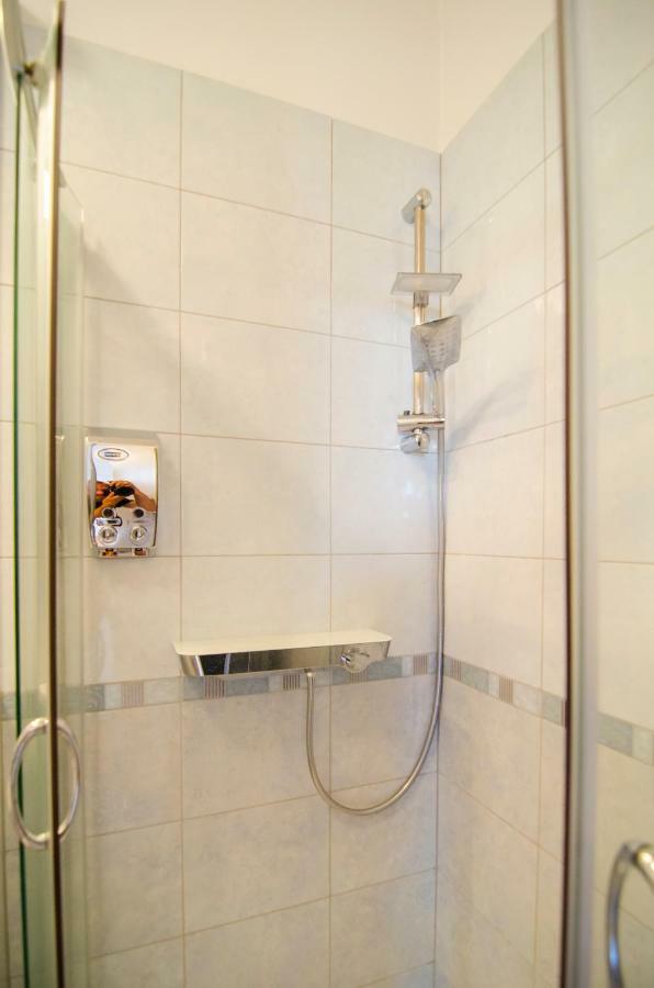 Split Apartment Sinisa מראה חיצוני תמונה