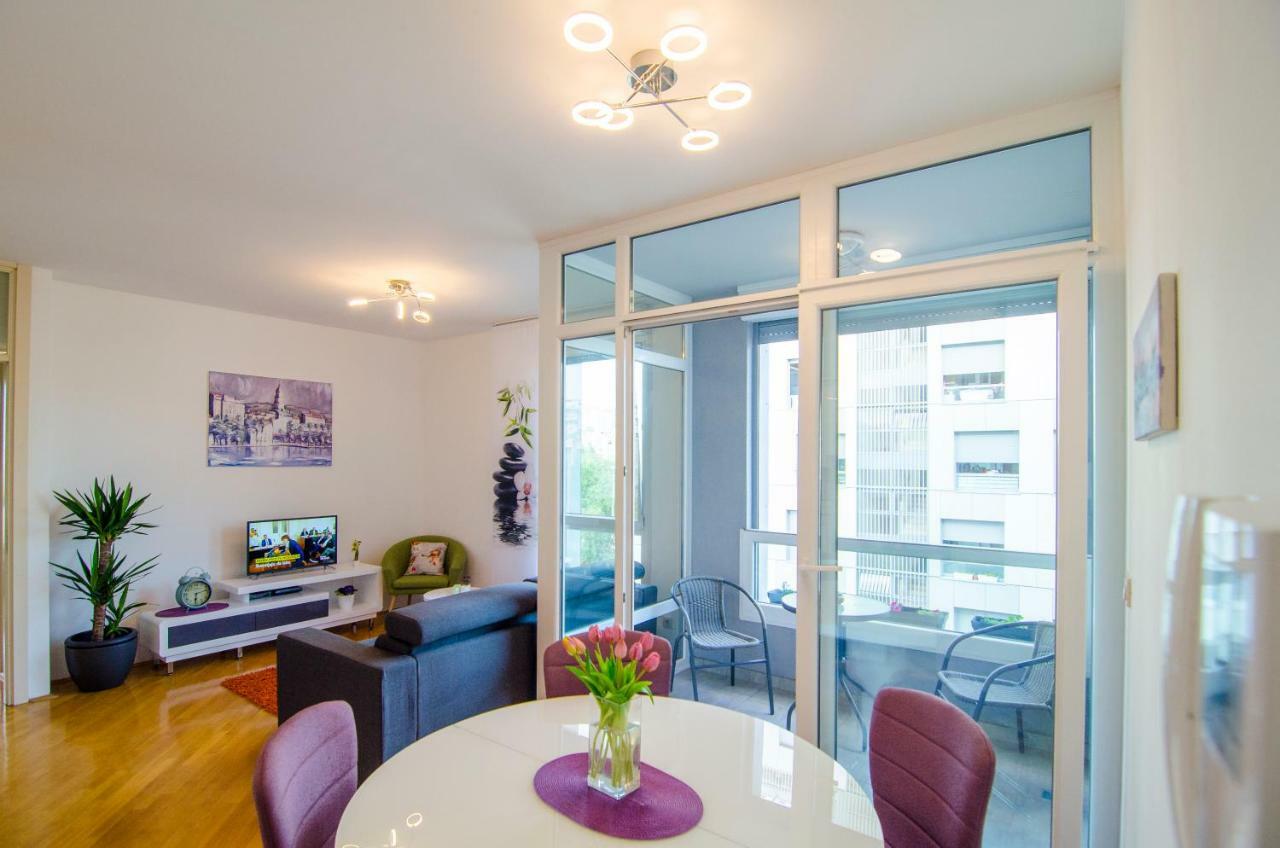 Split Apartment Sinisa מראה חיצוני תמונה