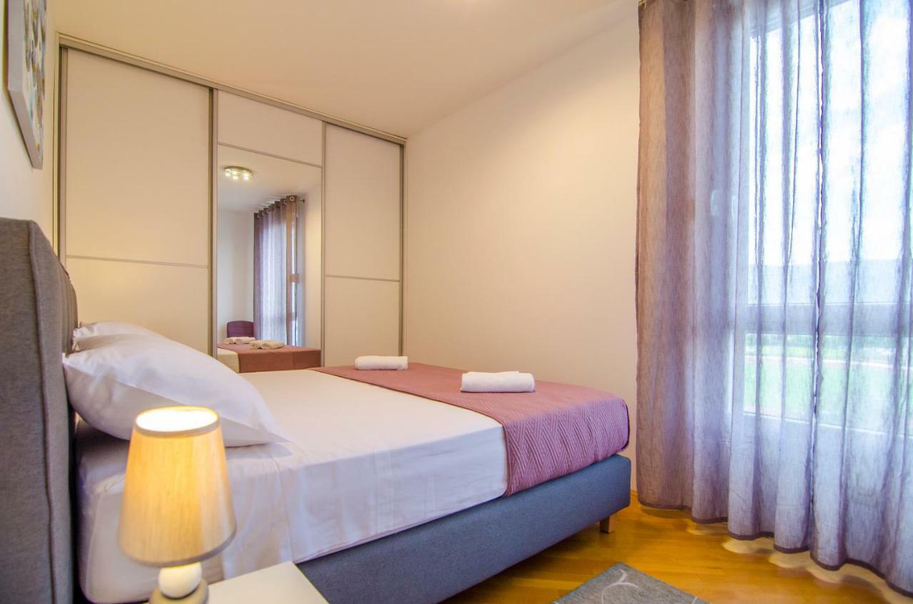 Split Apartment Sinisa מראה חיצוני תמונה