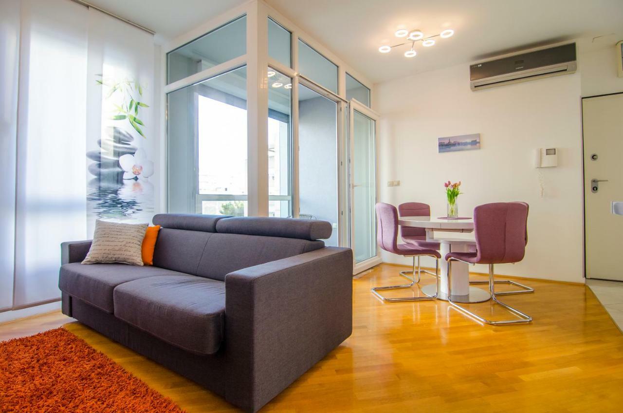 Split Apartment Sinisa מראה חיצוני תמונה