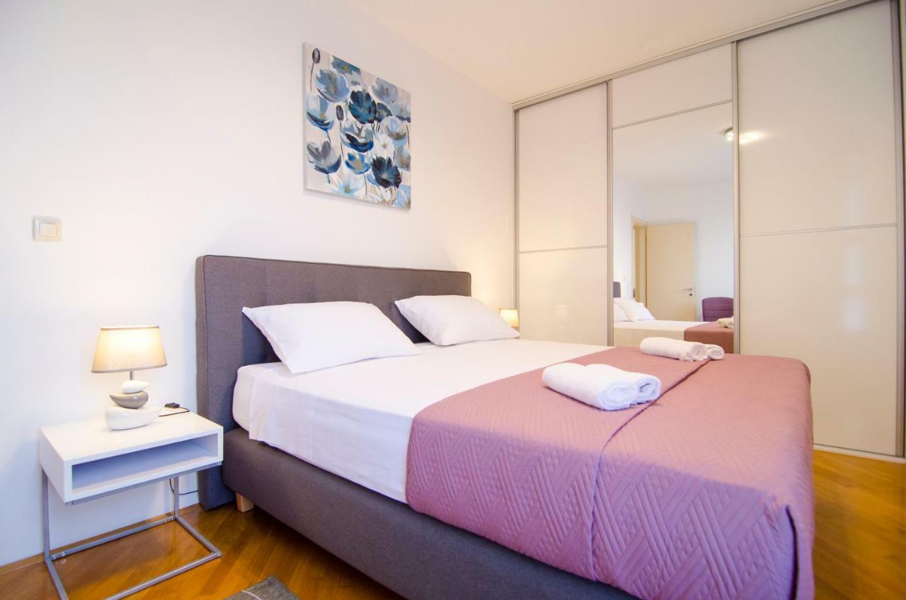 Split Apartment Sinisa מראה חיצוני תמונה