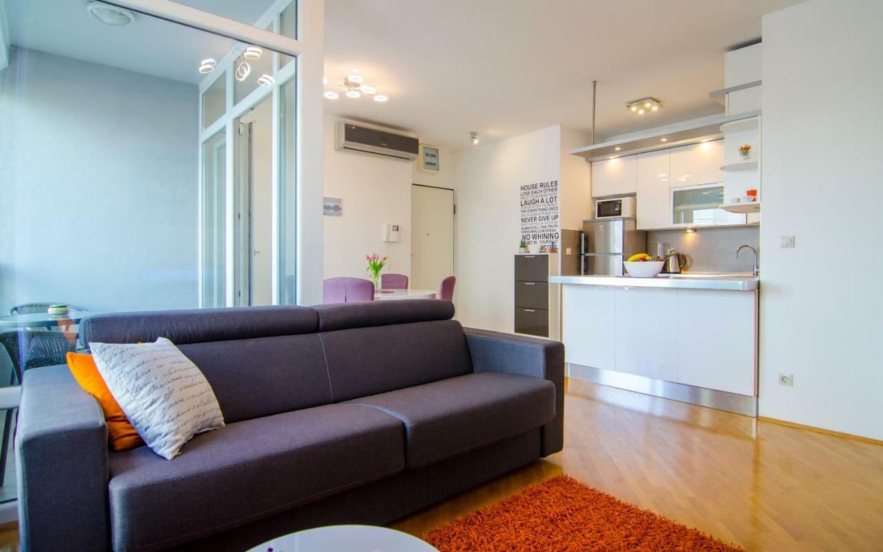 Split Apartment Sinisa מראה חיצוני תמונה